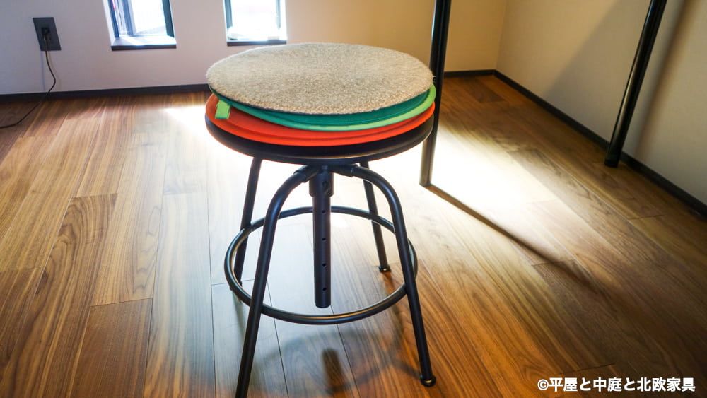 IKEA KULLAスツール