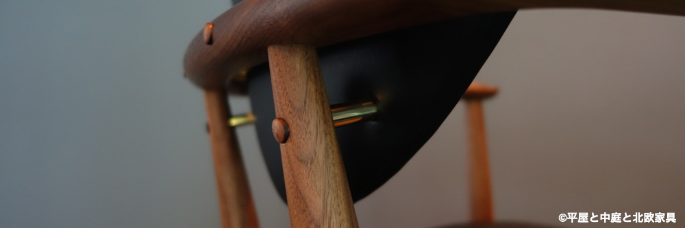 フィンユールアームチェア